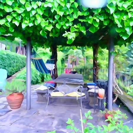 Frühstückspension Moro - Family House Domodossola